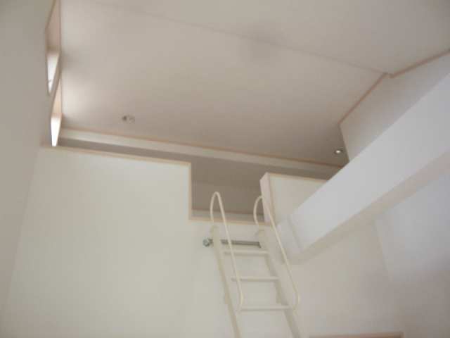 ２階南側洋室ロフト