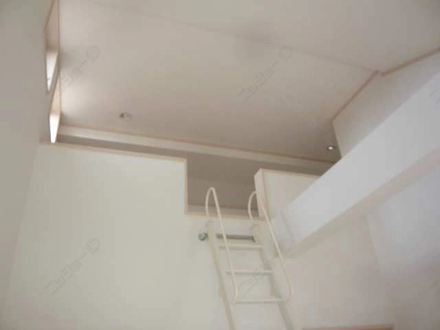 ２階南側洋室ロフト