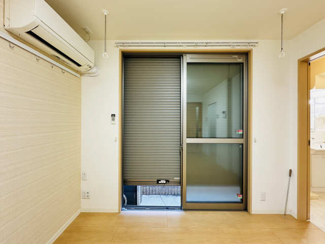 シャッター雨戸