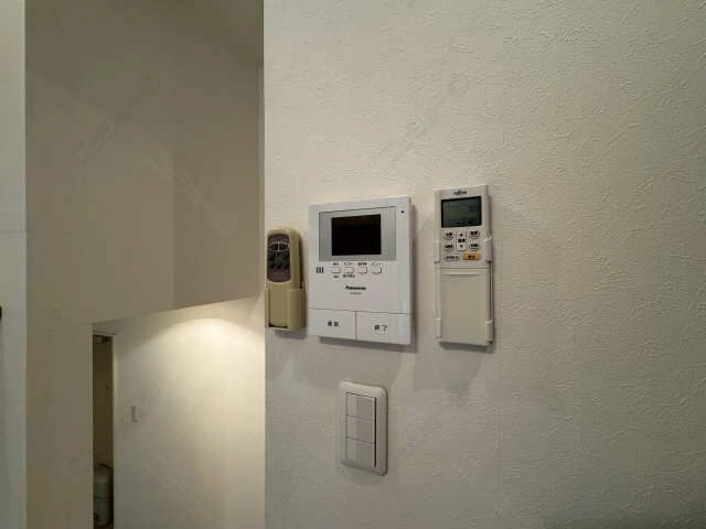 モニター付きインターホン