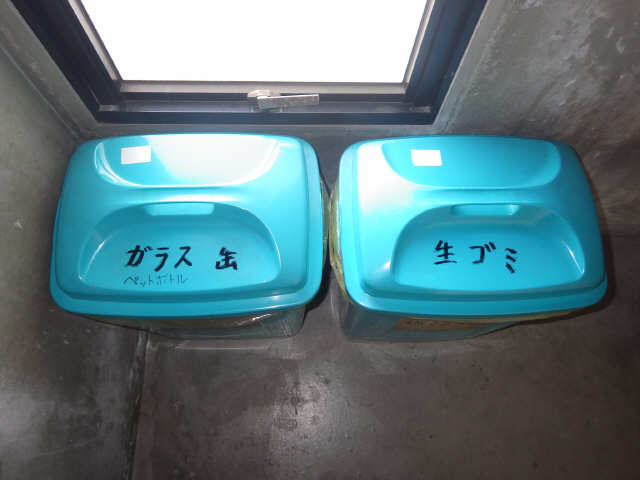 各階に１ヶ所の集塵室