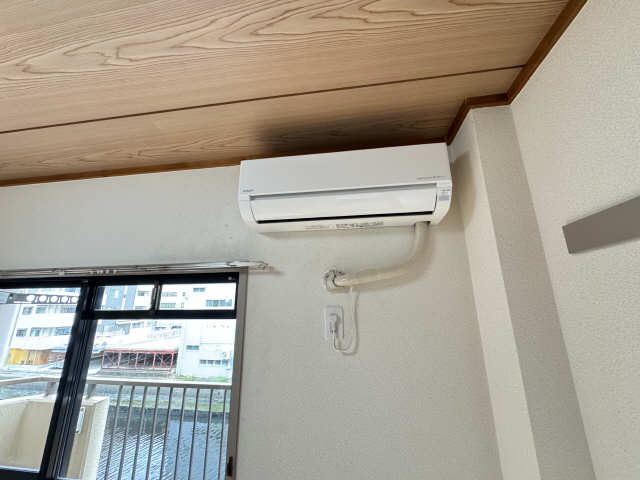 エアコン