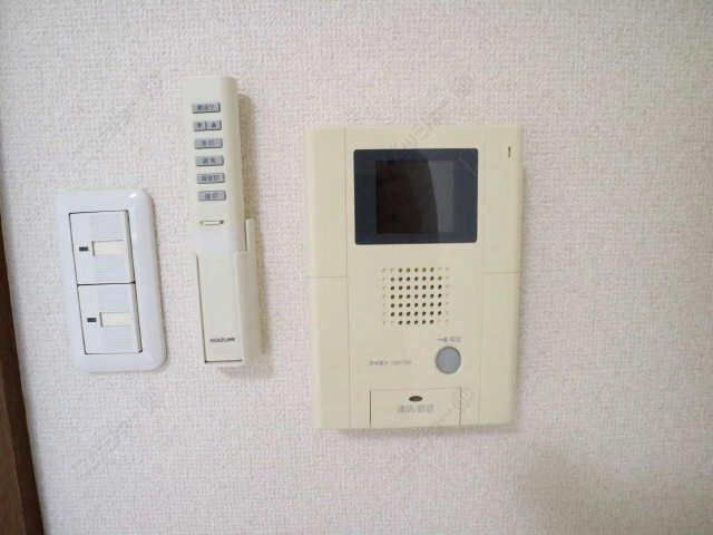モニター付きインターホン