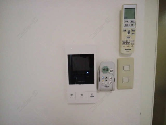 モニター付きインターホン