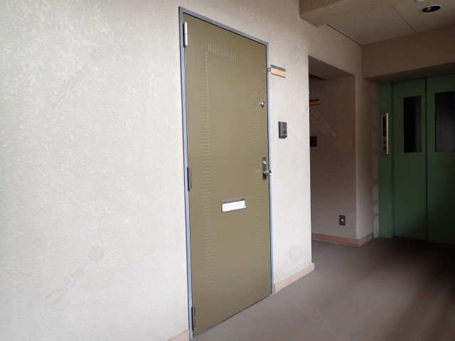 エントラ  ンス