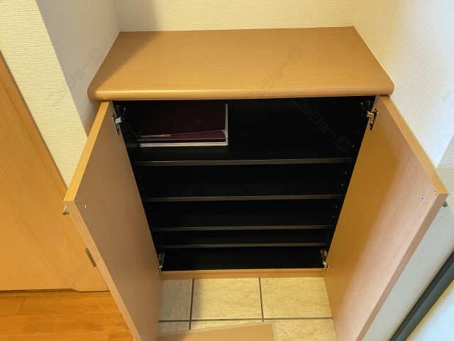 シューズボックス