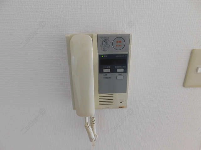 インターホン