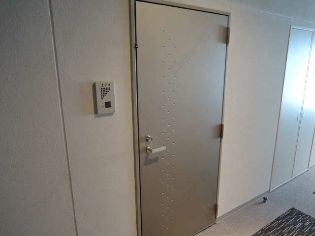 玄関ドア