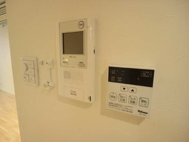 モニター付インターホン