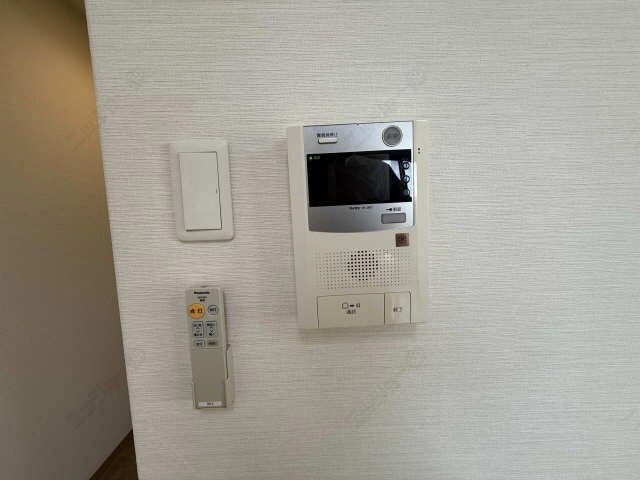 モニター付きインターホン