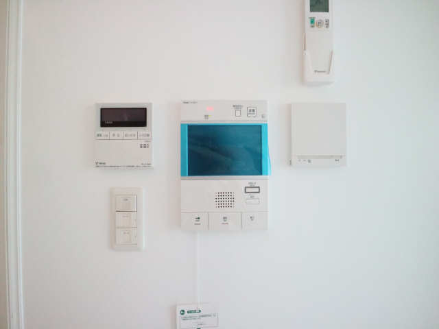 モニター付きインターホン