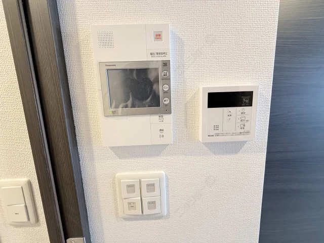 モニター付きインターホン