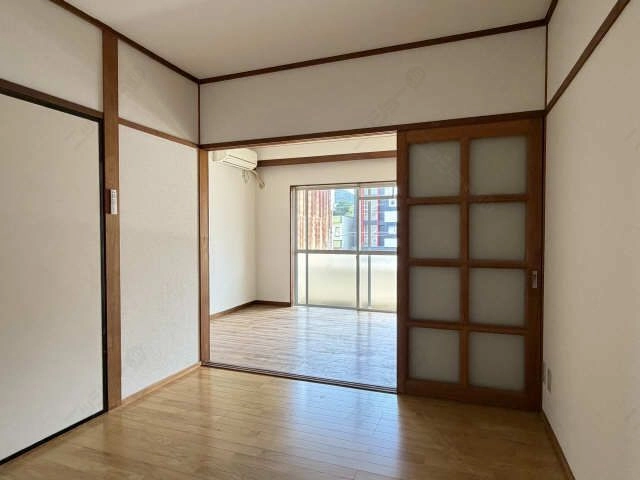 洋室