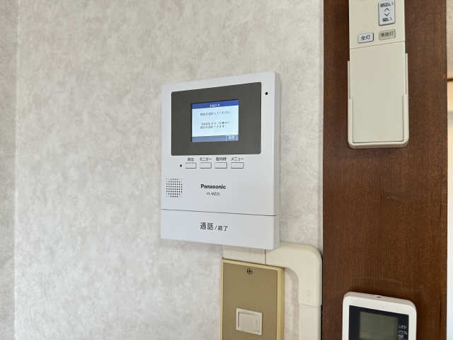 モニター付きインターホン