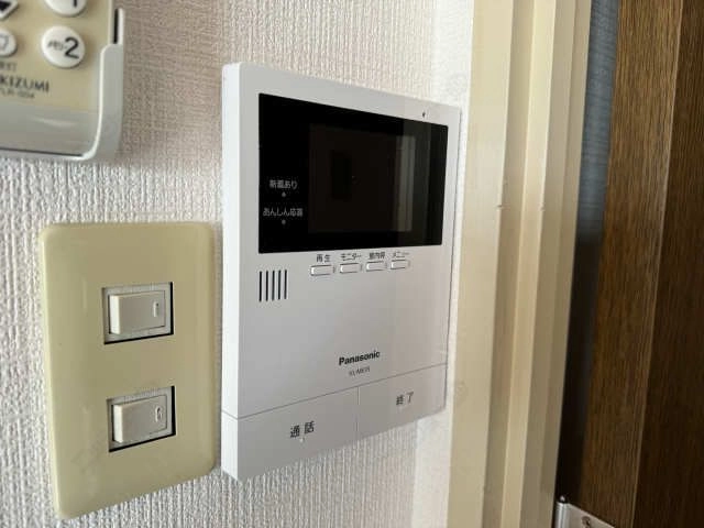 モニター付きインターホン