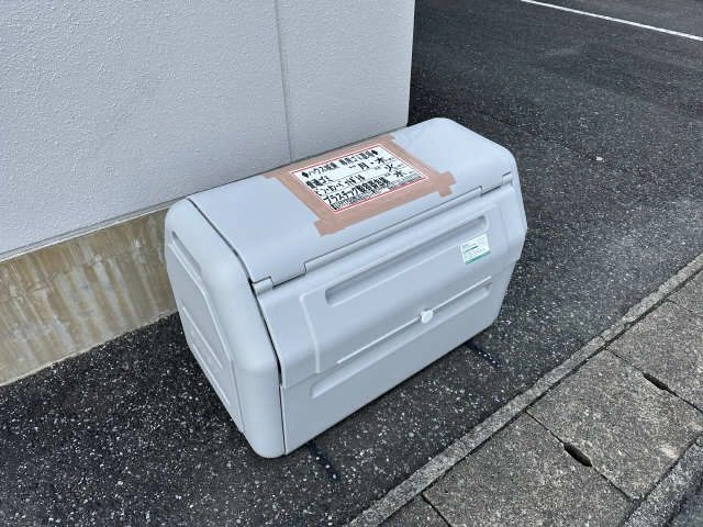 ごみ置き場