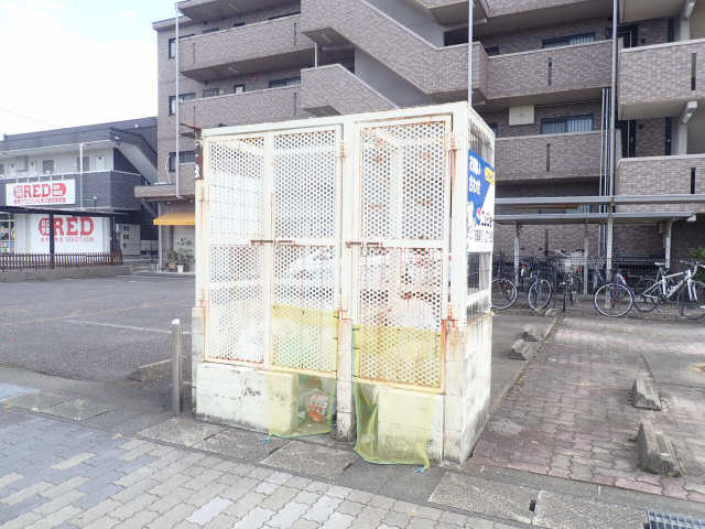 ゴミステーション