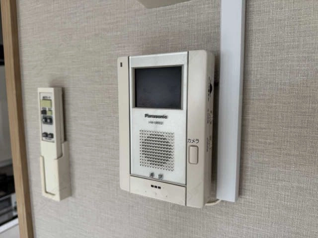 モニター付きインターホン