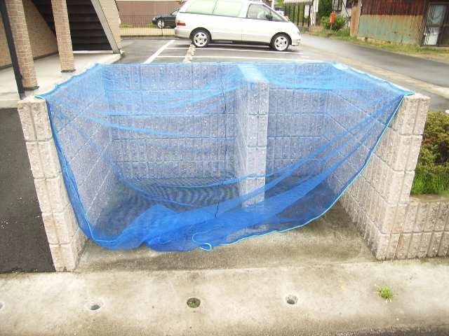 ゴミ置場