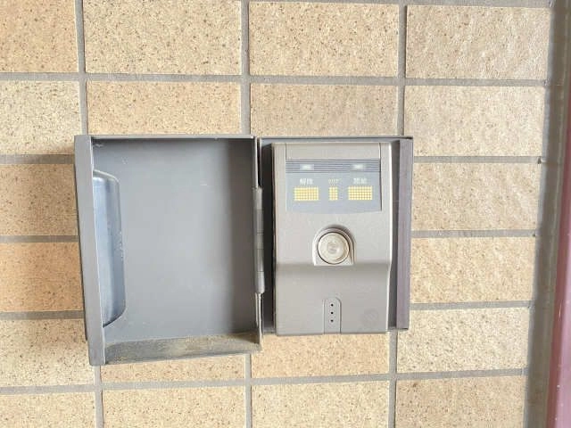 室内戸別セキュリティ