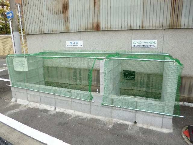 ゴミステーション