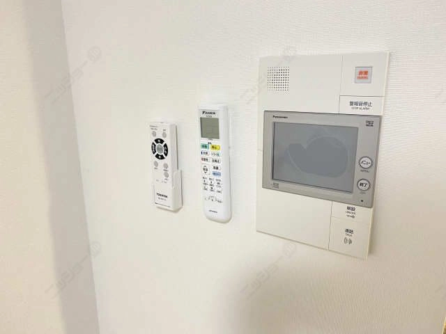 モニター付きインターホン