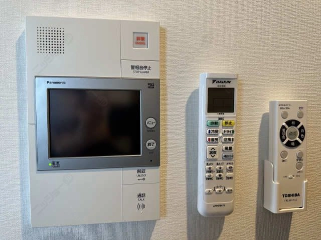 モニター付きインターホン