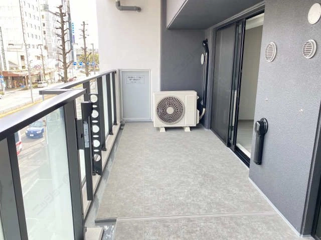 バルコニー