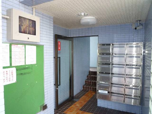 ｴﾝﾄﾗﾝｽ防犯カメラ