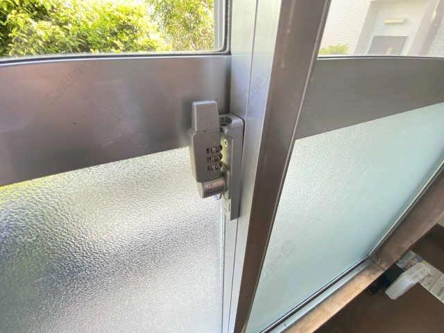 ダイヤル式クレセント錠