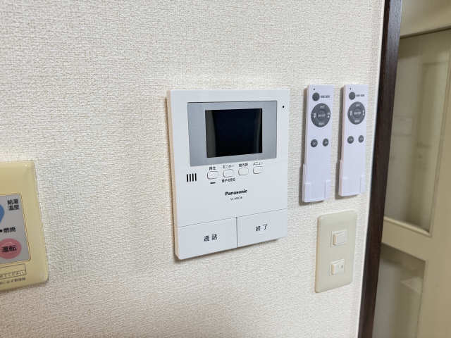 モニター付きインターホン