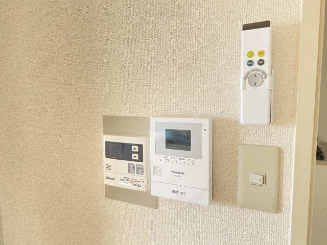 モニター付きインターホン
