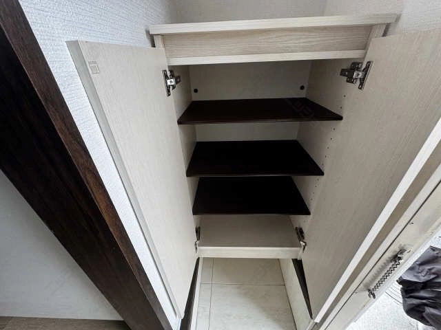 シューズボックス