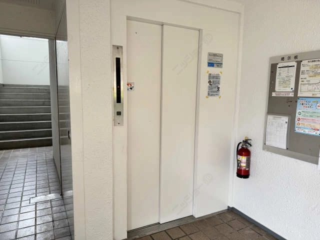 エレベーター