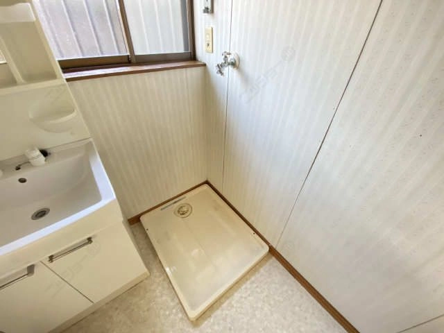 洗濯機置場