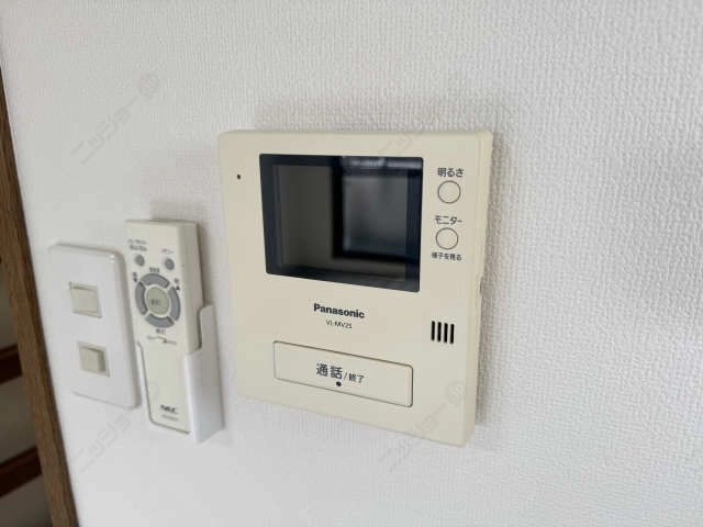 モニター付きインターホン