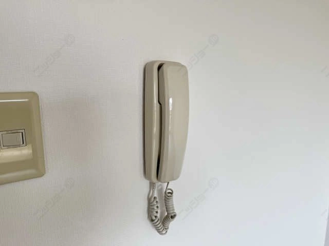 インターホン