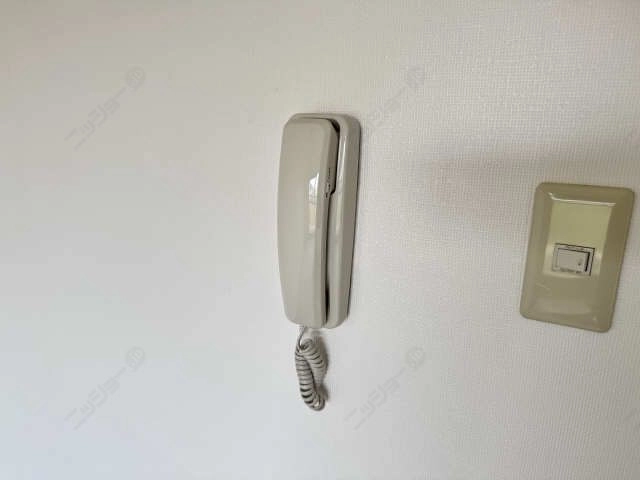 インターホン