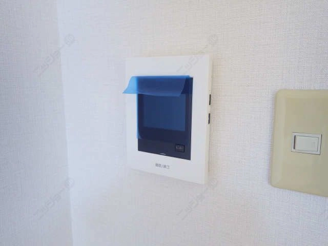 モニタ ー付きインターホン