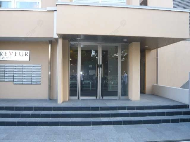 エントランス玄関