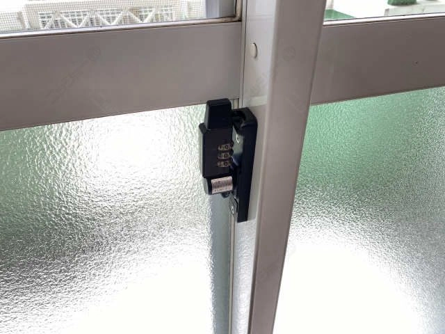 ダイヤル式クレセント錠
