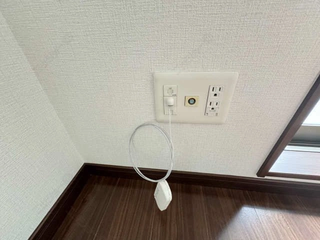 光コンセント