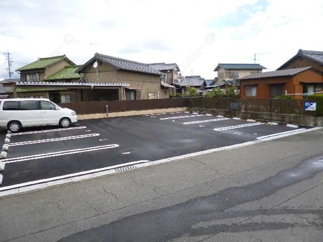 月極駐車場