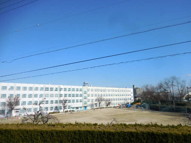 植田小学校