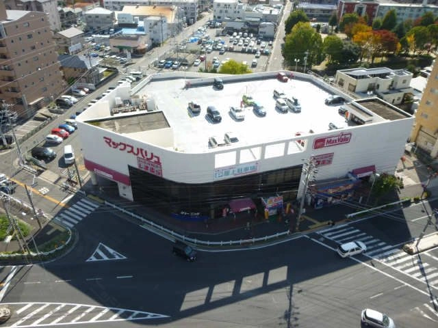 スーパー徒歩3分