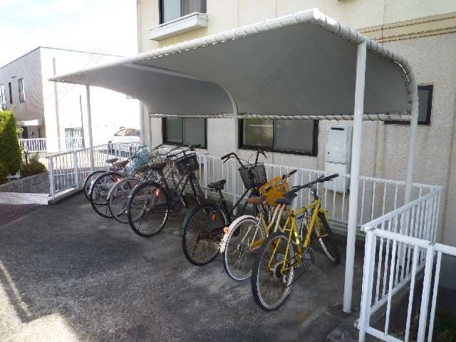 駐自転車置場