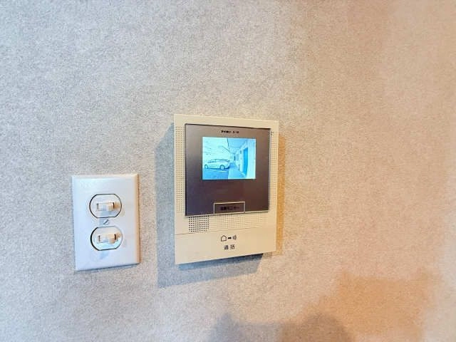 モニター付きインターホン