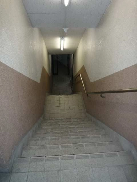 ２階への階段