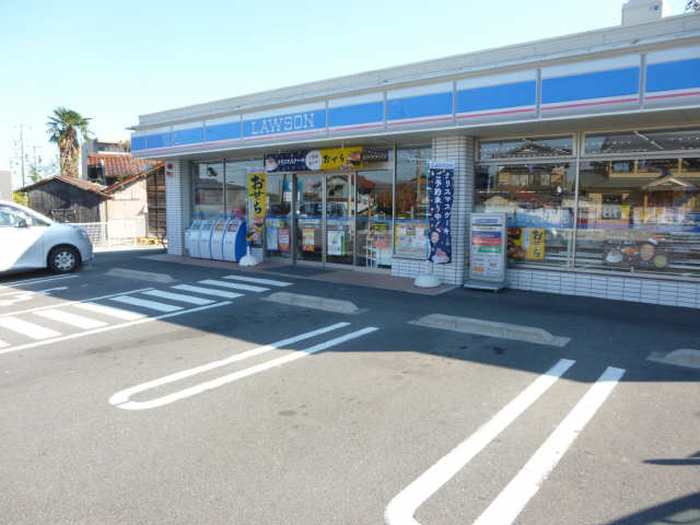 コンビニ徒歩2分