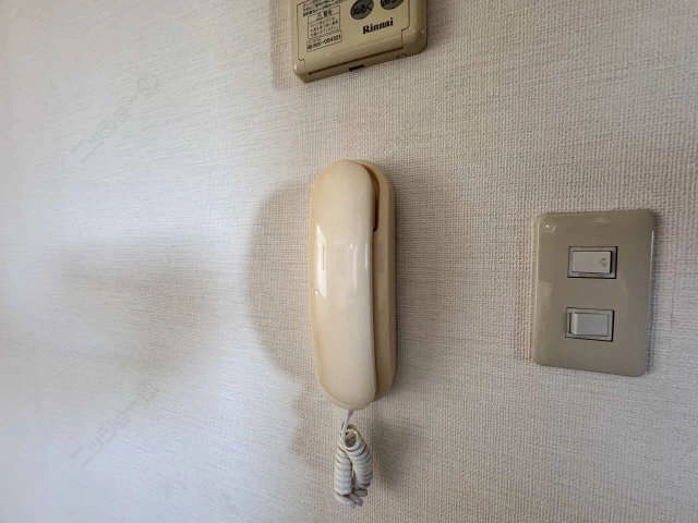 インターホン